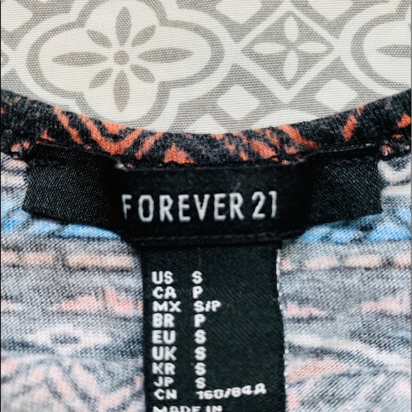 Aztec Tank Crop Top - Picture 4 of 4